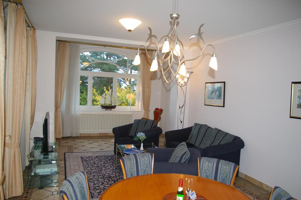 Meerblick-Appartement Villa Gudrun 宾茨 客房 照片